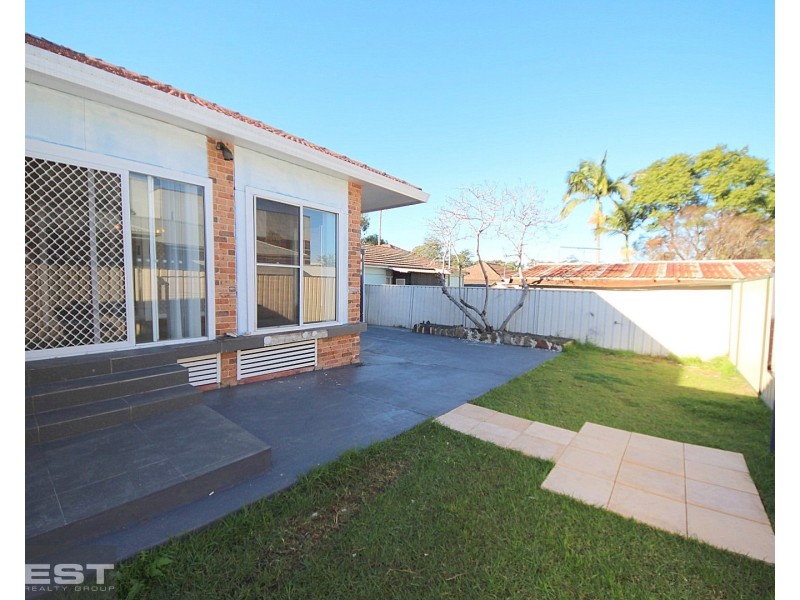 7 Mons Street, Condell Park NSW 2200