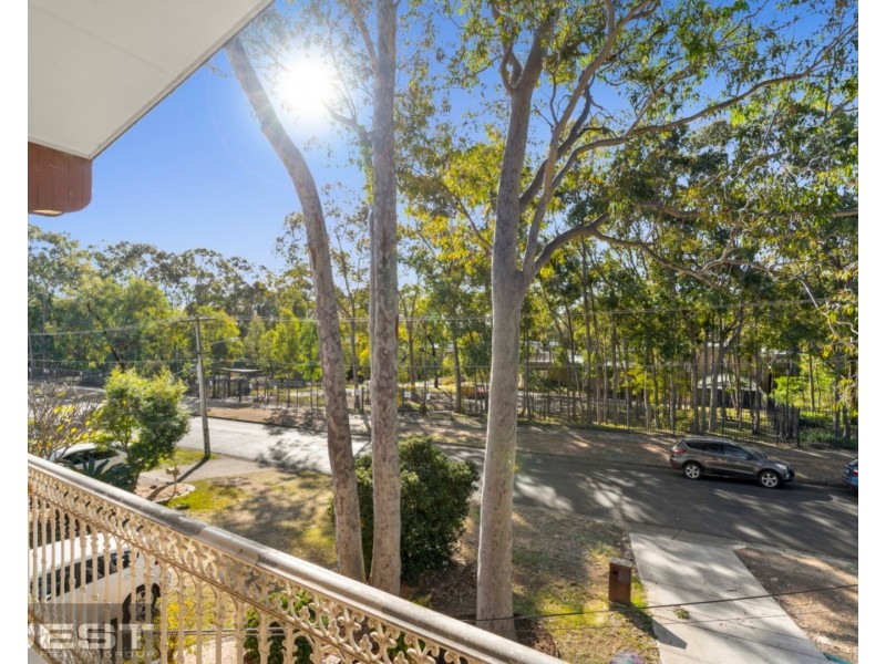 19 Bangalow Avenue, Chipping Norton NSW 2170