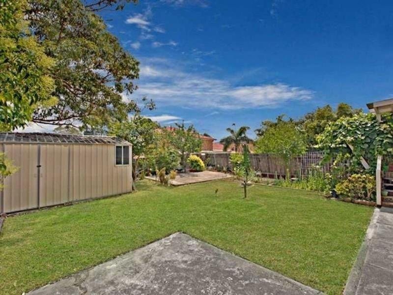 32 Pandora Street, Greenacre NSW 2190