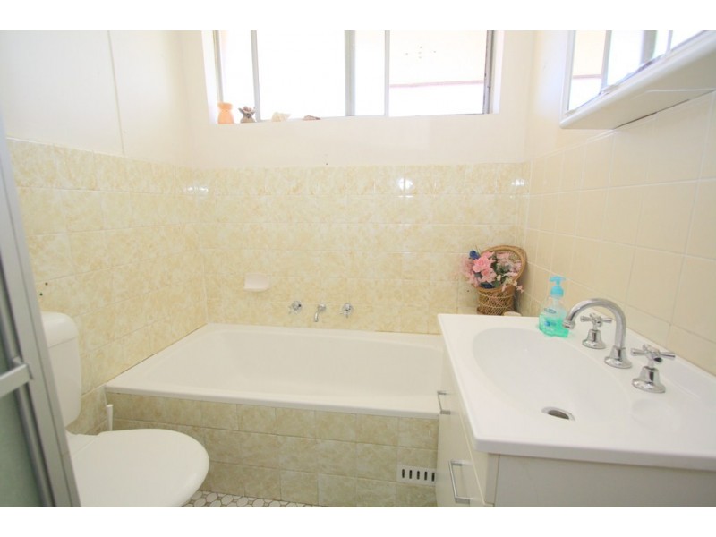 29/85-87 Chapel Road, Bankstown NSW 2200