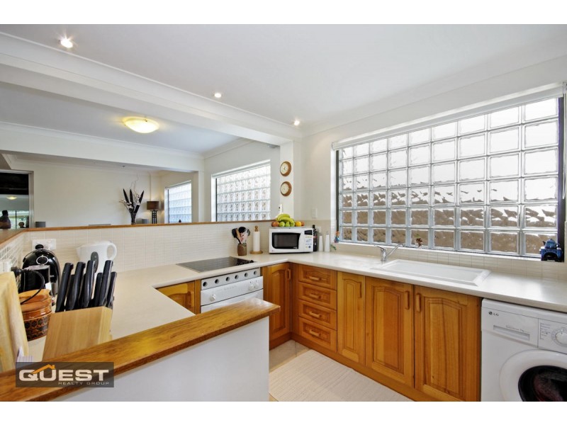 802 Henry Lawson Drive, Picnic Point NSW 2213