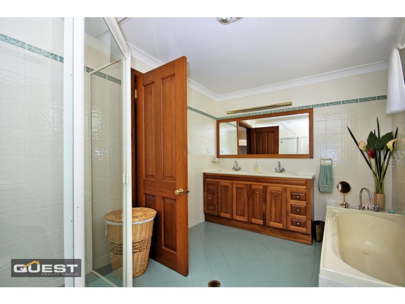 802 Henry Lawson Drive, Picnic Point NSW 2213