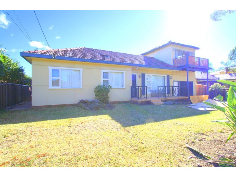 34 Albury Street, Yagoona NSW 2199