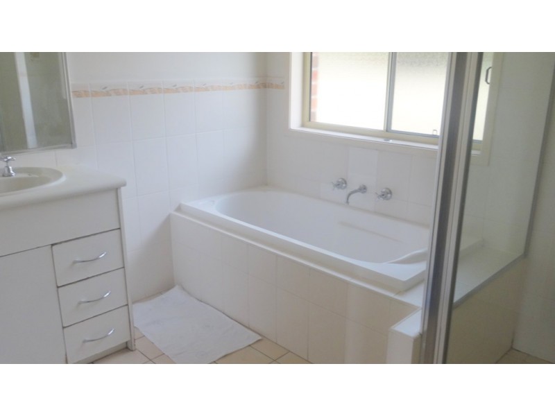 3/46 Brancourt, Bankstown NSW 2200