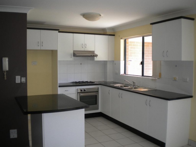 10/109 Meredith Street, Bankstown NSW 2200