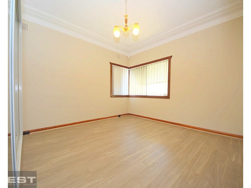 16 Tucker Street, Bass Hill NSW 2197