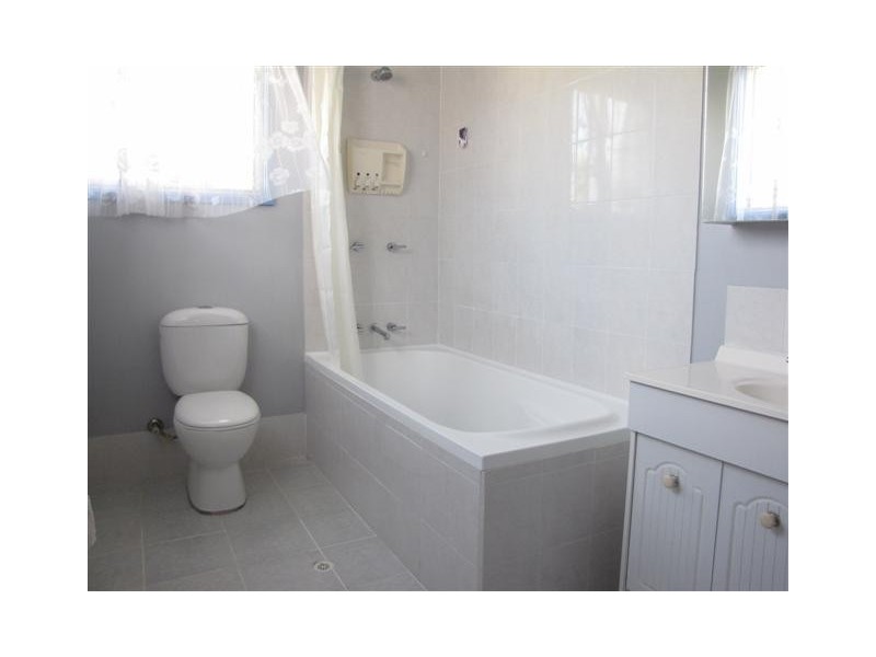 36 Curringa Road, Villawood NSW 2163