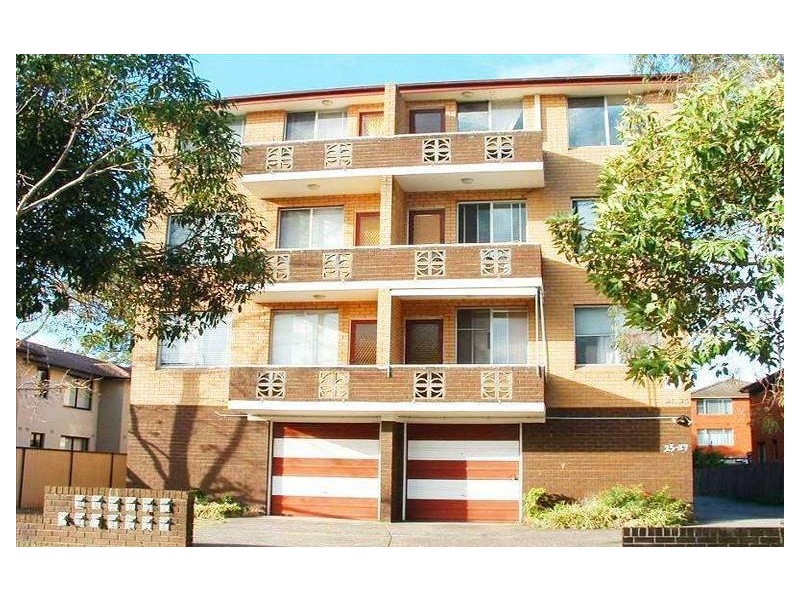 2/25-27 Fourth Ave, Campsie NSW 2194