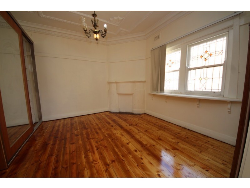 31 Cairds Avenue, Bankstown NSW 2200