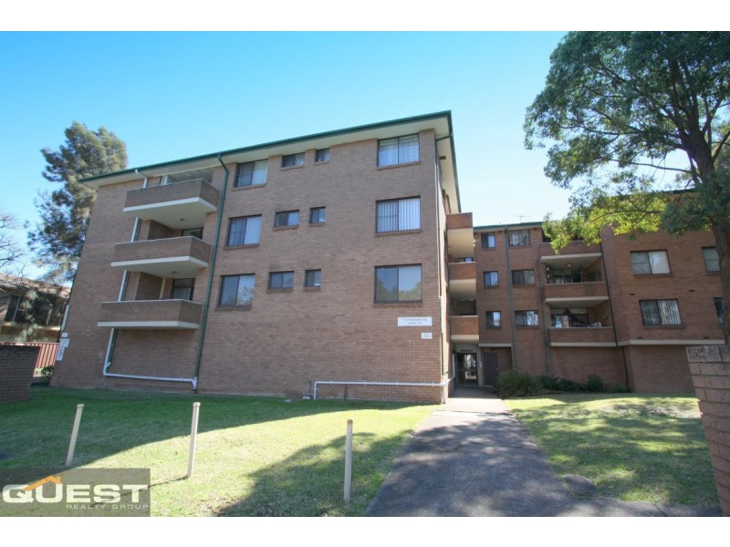 2/27 Rickard Road, Bankstown NSW 2200