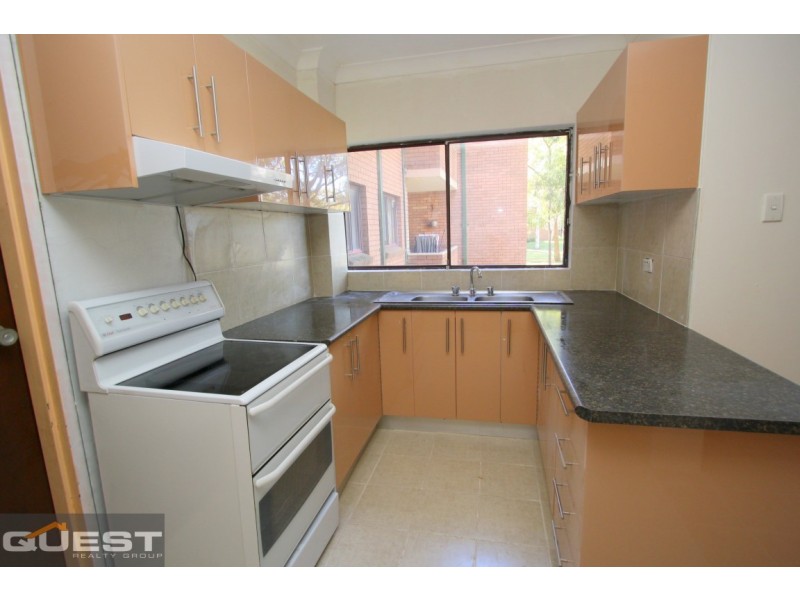 2/27 Rickard Road, Bankstown NSW 2200
