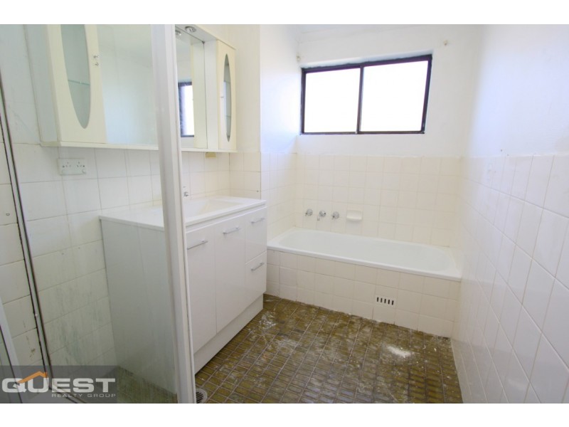 2/27 Rickard Road, Bankstown NSW 2200