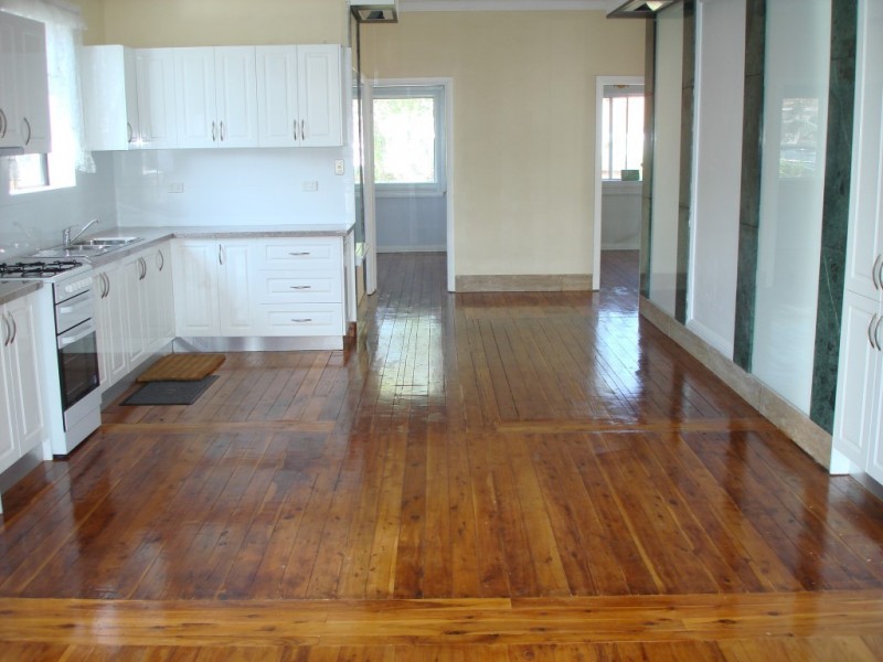 12 Carrisbrook Avenue, Mount Lewis NSW 2200