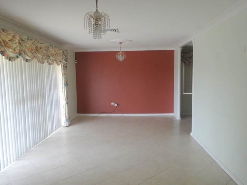 38 Yvonne Crescent, Bass Hill NSW 2197