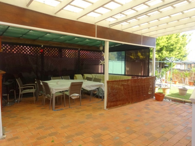 38 Yvonne Crescent, Bass Hill NSW 2197