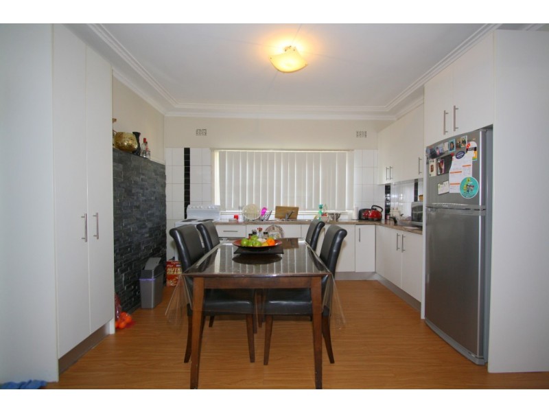 216 The Horsley Drive, Fairfield NSW 2165