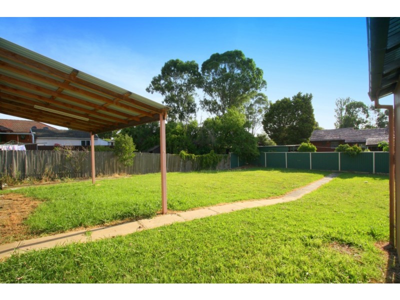216 The Horsley Drive, Fairfield NSW 2165