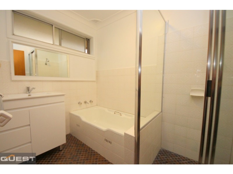 35 Saric Street, Georges Hall NSW 2198