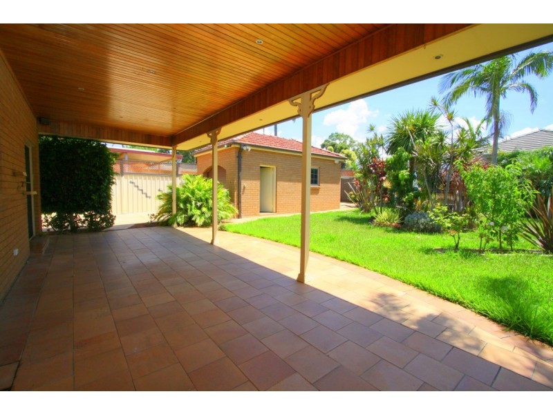 47 Chaseling Road, Greenacre NSW 2190