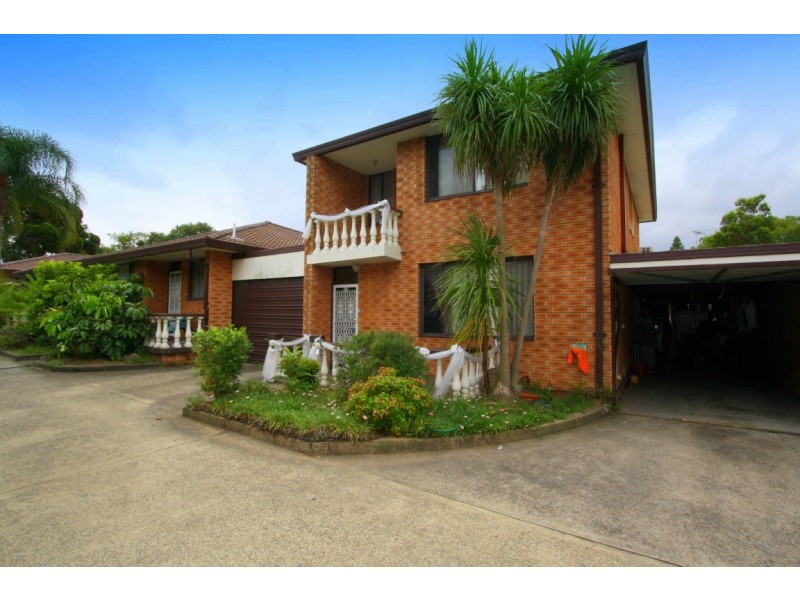 4/118 Rookwood Road, Yagoona NSW 2199