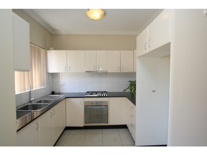 4/23 Guilford Road, Guildford NSW 2161