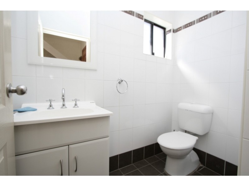 4/23 Guilford Road, Guildford NSW 2161