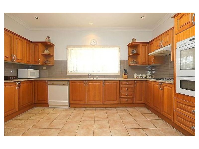 18 Birrong Avenue, Birrong NSW 2143