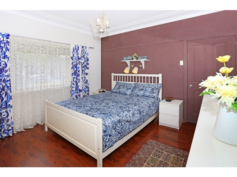 11 Amesbury Avenue, Sefton NSW 2162