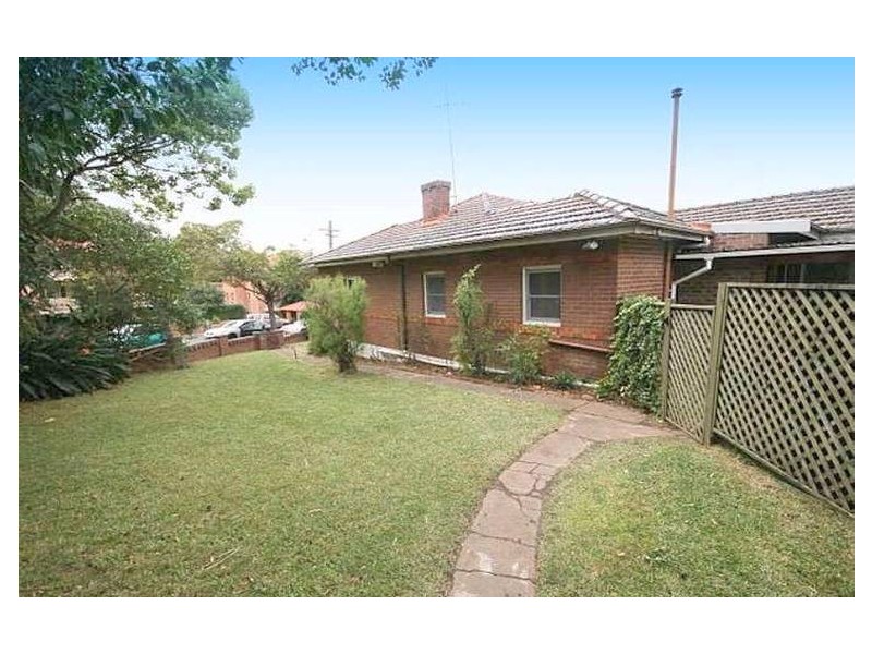 76 Cairds Avenue, Bankstown NSW 2200