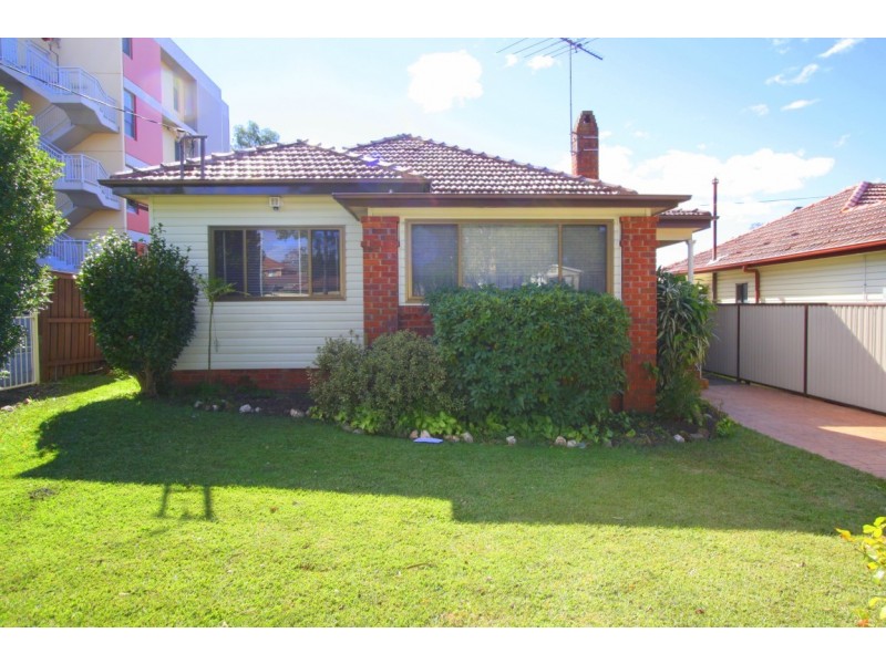 17 The Crescent, Yagoona NSW 2199