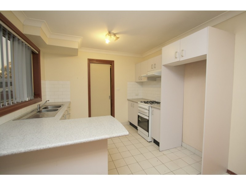 1/3 The Boulevard, Yagoona NSW 2199