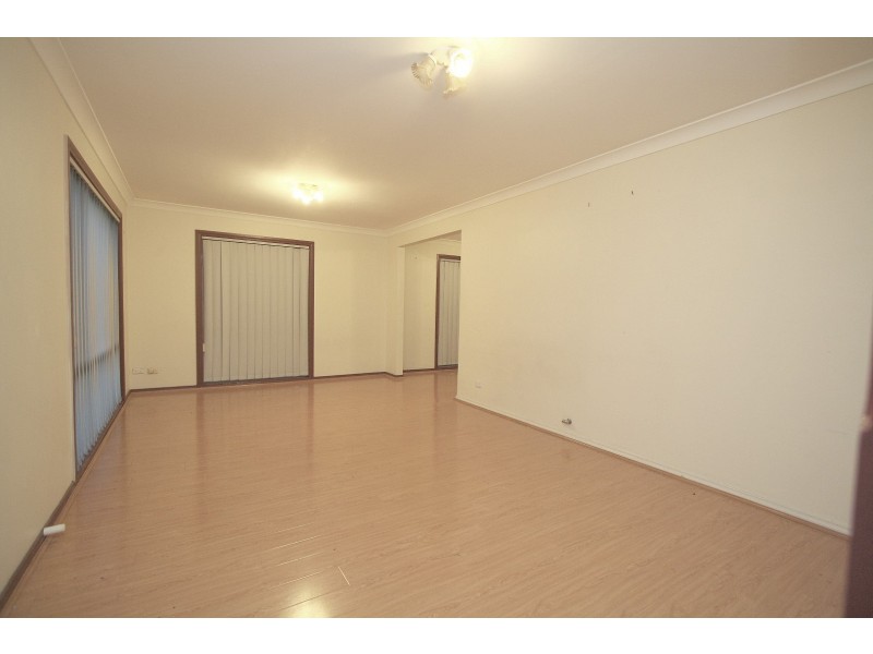 1/3 The Boulevard, Yagoona NSW 2199