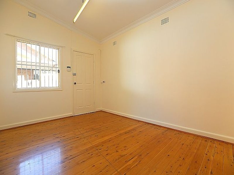 4 The Boulevarde, Yagoona NSW 2199