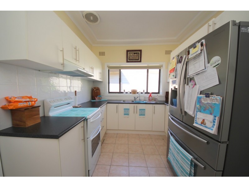 454 Waterloo Road, Greenacre NSW 2190