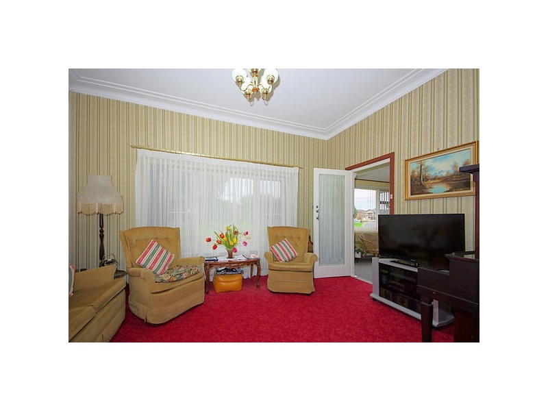 1 Lark Street, Belmore NSW 2192