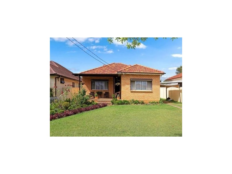 11 Amesbury ave, Sefton NSW 2162
