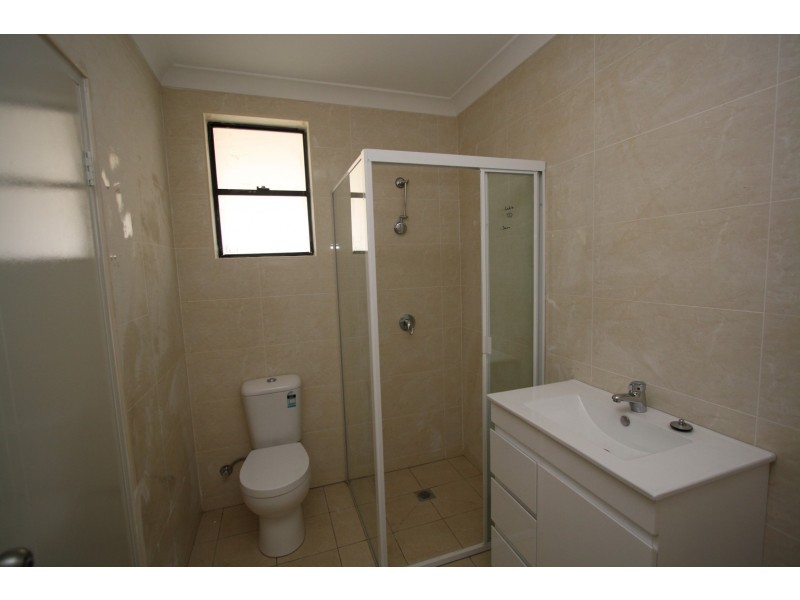 5/5 Resthaven Road, Bankstown NSW 2200