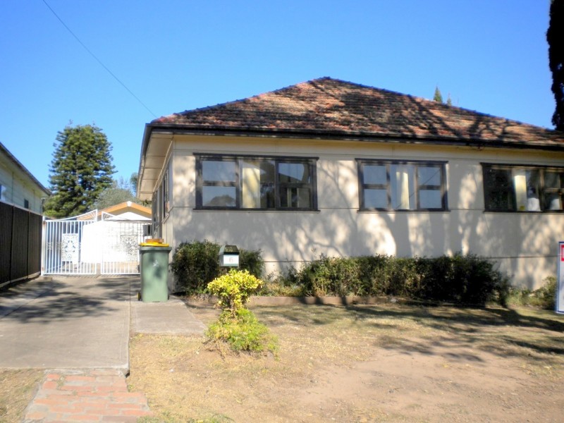 167 Rex Road, Georges Hall NSW 2198