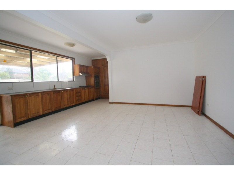 167 Rex Road, Georges Hall NSW 2198