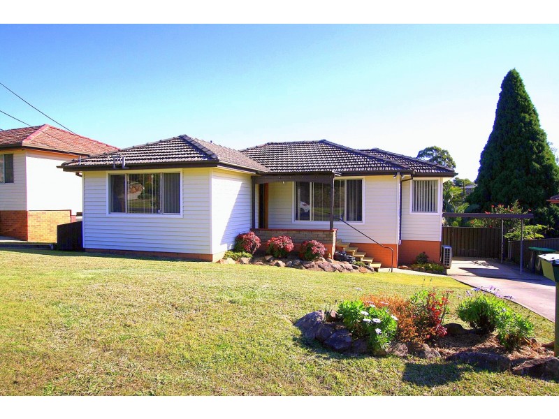 23 Cumberland Ave, Georges Hall NSW 2198