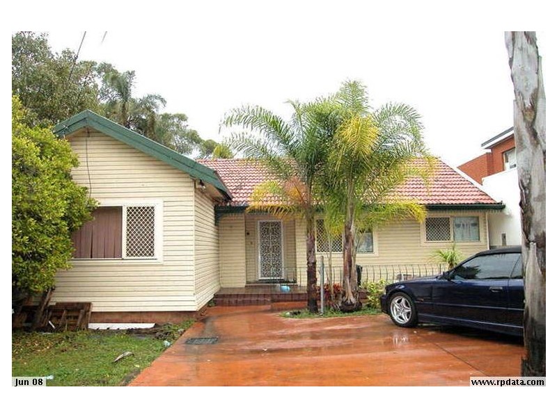 11 Tower Street, Revesby NSW 2212