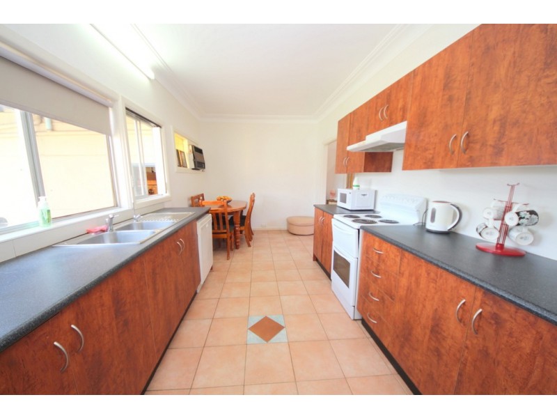 34 Albury Street, Yagoona NSW 2199