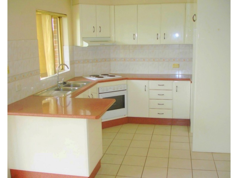 12/25-27 Cairds Avenue, Bankstown NSW 2200