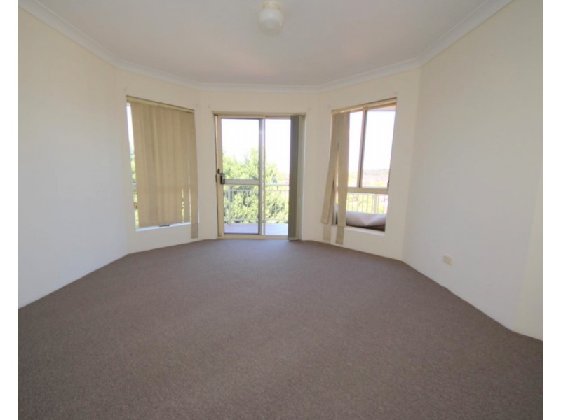 12/25-27 Cairds Avenue, Bankstown NSW 2200
