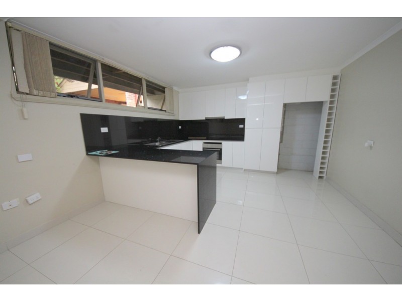 52 Wren Steet, Condell Park NSW 2200