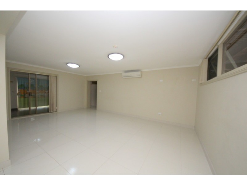 52 Wren Steet, Condell Park NSW 2200