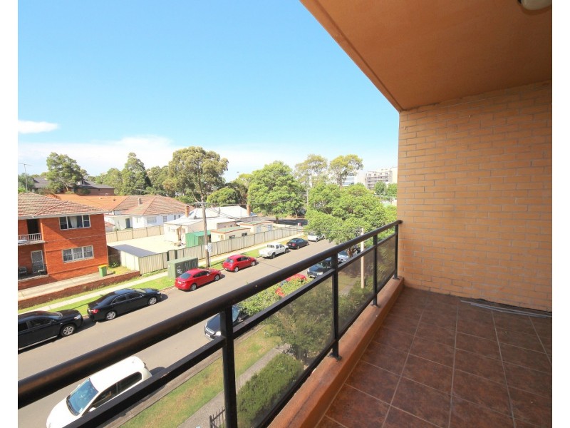 14/28 Meredith Street, Bankstown NSW 2200