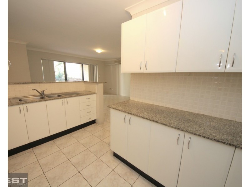 4/4-8 Gordon Street, Bankstown NSW 2200