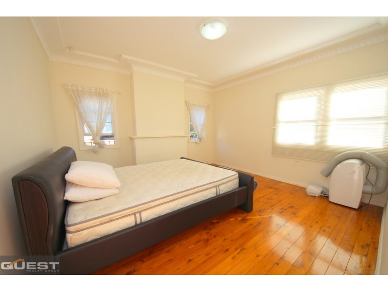 8 Alice Street, Padstow NSW 2211