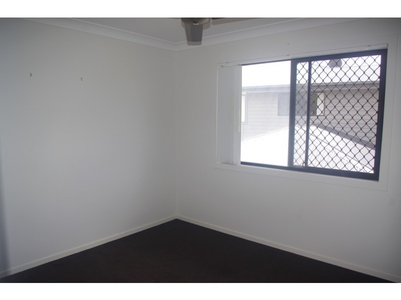 2/8 Sandalwood Street, Thornlands QLD 4164